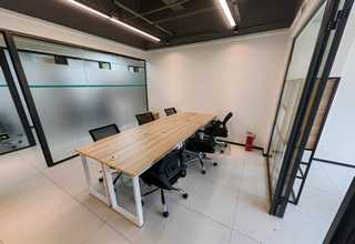 轿厢内操纵盘电话